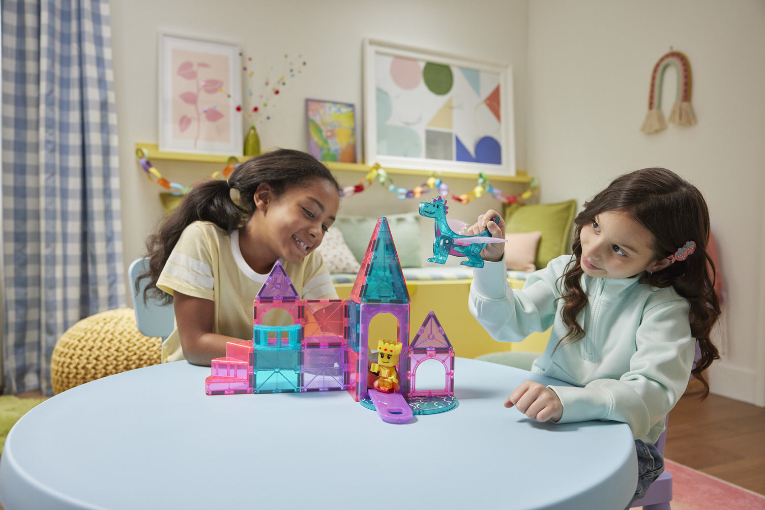 MAGNA-TILES® Castle 25-Piece Set – Magnetic Building Tiles for