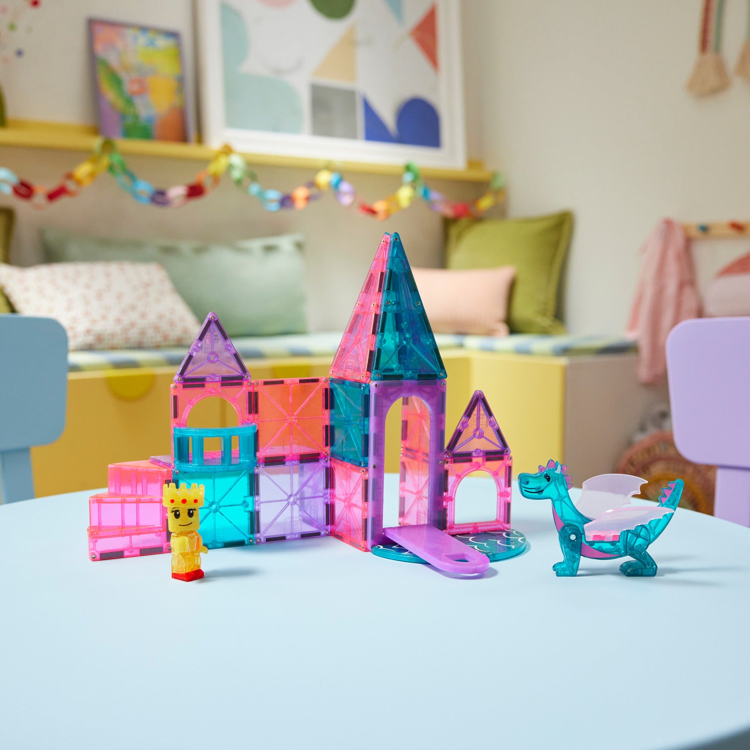 MAGNA-TILES® Castle 25-Piece Set – Magnetic Building Tiles for